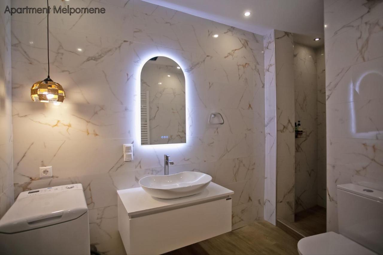 Polymnia & Melpomene By Heloni Apartments Athens Exterior photo
